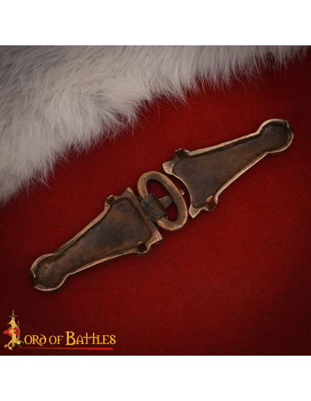 Celtic Belt Buckle in Cast Bronze...