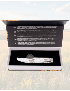 Pearl Silk Ratchet Knife 440 Steel with Case 2