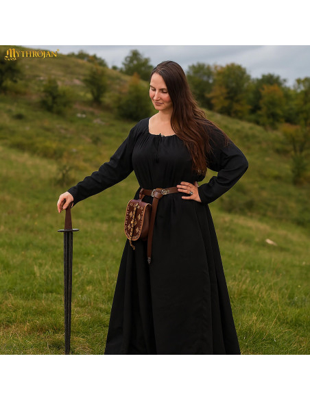 Long Medieval Dress in Cotton Model...