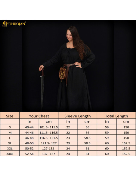 Long Medieval Dress in Cotton Model...