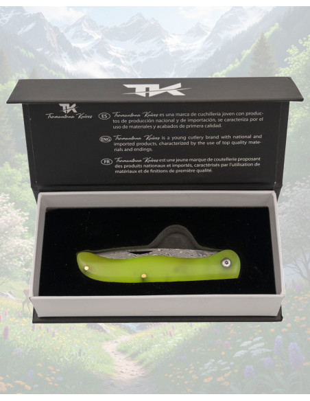 Tramuntana Damascus VG10 Folding...