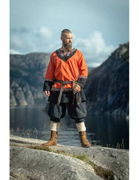 Short Viking Tunic Freydis model,...