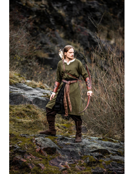 Ansgar Archer Tunic with V-neck, Green