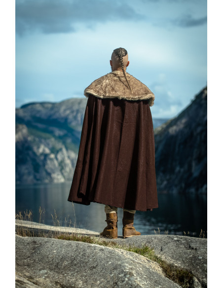 Unisex Viking Cloak Model Janne, Brown