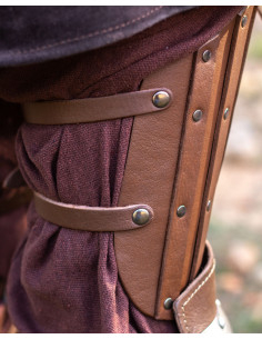 Strigo Model Medieval Thigh Protectors, Brown 2