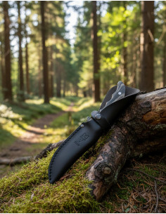 Evergreen Pakawood Knife with Leather Sheath 2