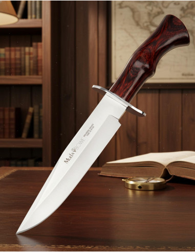 Muela Bowie Hunting Knife