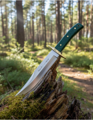 Muela Bowie Hunting Knife with Green Jute Micarta