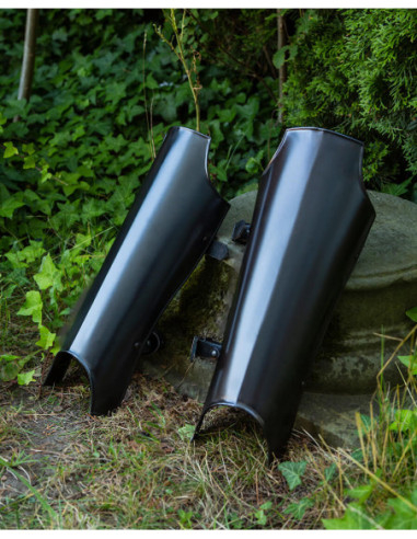 Markward Medieval Greaves, Blackened Finish