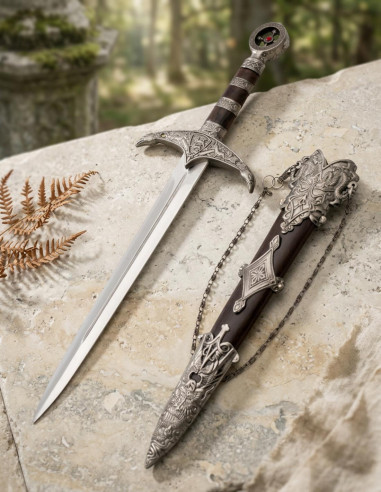 Robin Hood dagger with scabbard