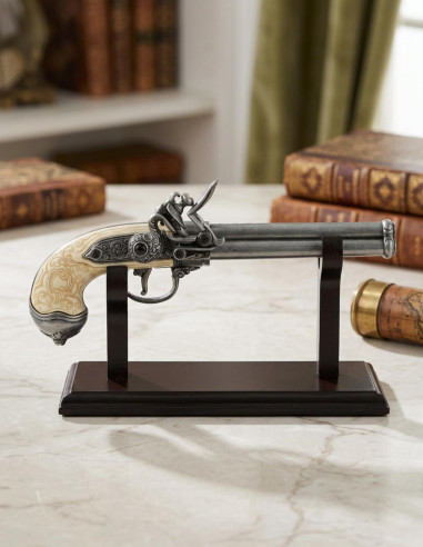 Exhibitor for 1 revolver