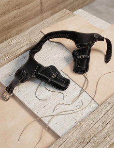 Leather bandolier for two revolvers