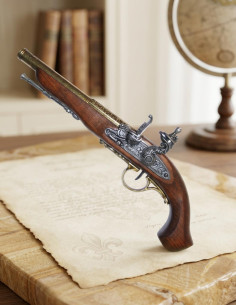 Flintlock pistol, 18th century. (left handed) 2