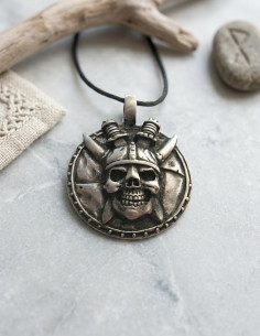 viking head pendant
