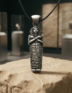 Tutankhamun mummy pendant