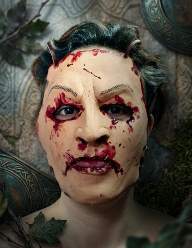 Elven mask with blood