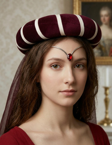 Tiara with crystal pearls