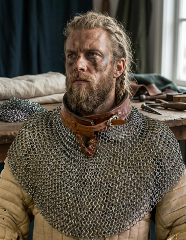 Ruff, bishop's cloak