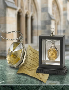 Salazar Slytherin pendant, Harry Potter