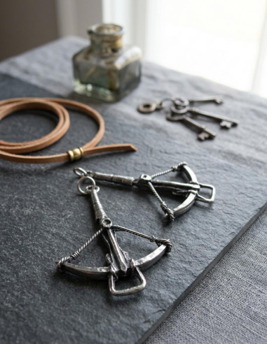 Medieval pendant 1 crossbow