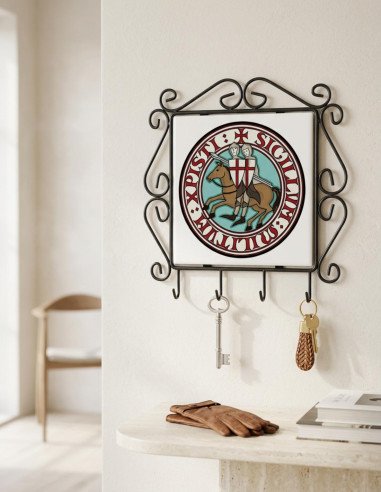 Knights Templar key hanger in forging color