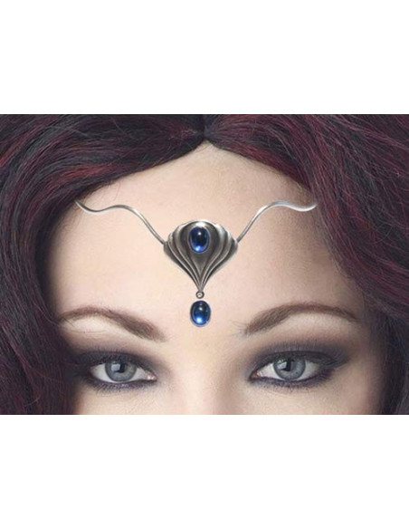 Tiara with crystal pearls