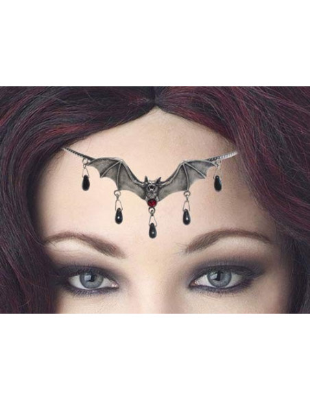 Tiara with crystal pearls