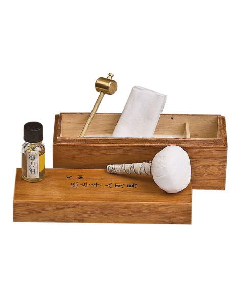 Practical Katana carbon steel blade, case and cleaning kit