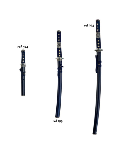 Wakizashi silver buckler