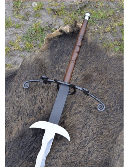 Sword 2 flaming hands, 147 cms.