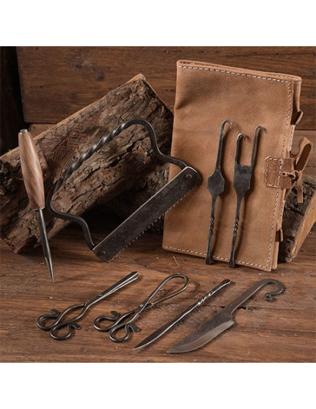 Medieval Surgical Set