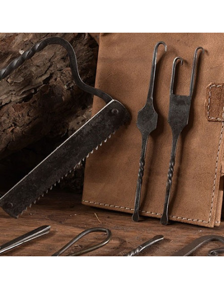 Medieval Surgical Set