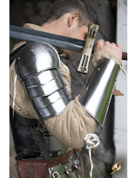 medieval shoulder pads