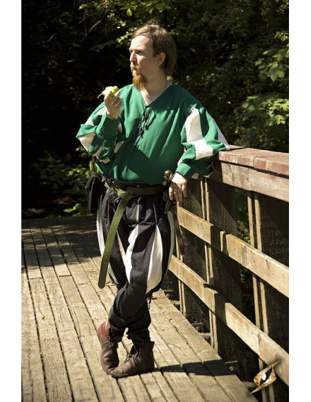 Renaissance soldier shirt, green-white