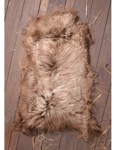 Sheepskin, 115 cms. Sheepskin, 115 cms.