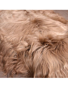 Sheepskin, 115 cms. 2