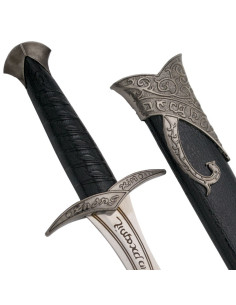 Elven dagger with sheath 2