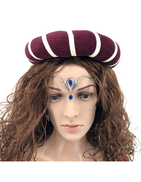 Tiara with crystal pearls