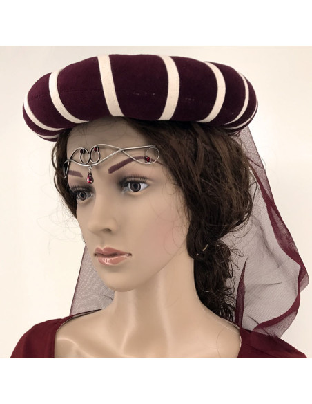 Tiara with crystal pearls Tiara with crystal pearls