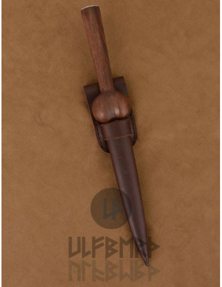 Testicular dagger with scabbard