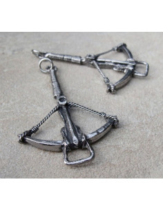 Medieval crossbow pendant
