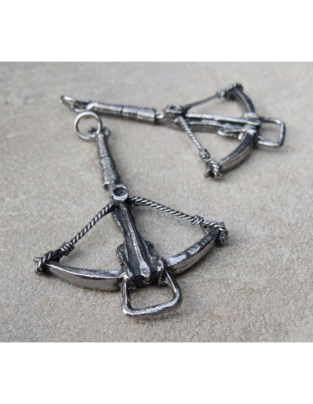 Medieval crossbow pendant