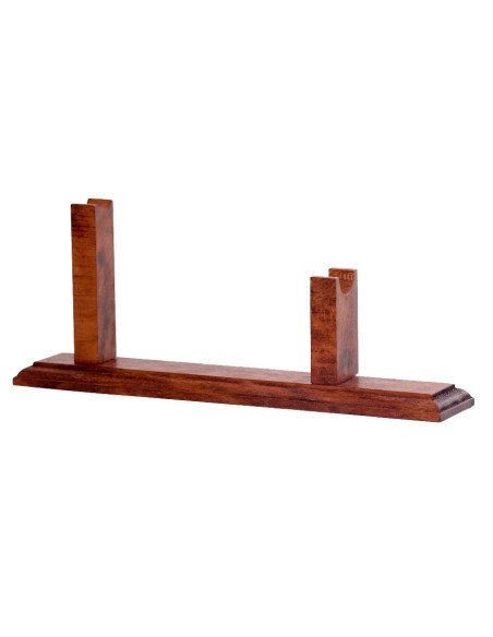 Wooden support for revolvers