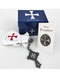 Templar Cross pendant with chain