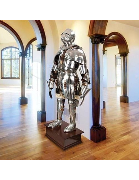 Italian Gothic armor, decorative