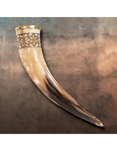 Viking horn of Freya, 33 cms.