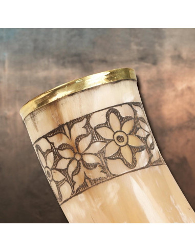 Viking horn of Freya, 33 cms.