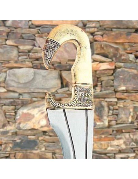 Falcata Circa Functional