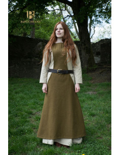 Medieval Tunic Woman Albrun in Green Wool 2