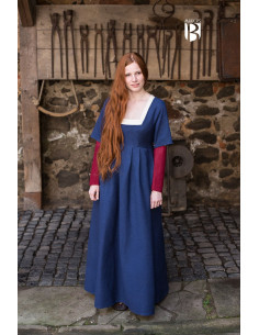 Frida Arm Warmers Sleeves in Red 2